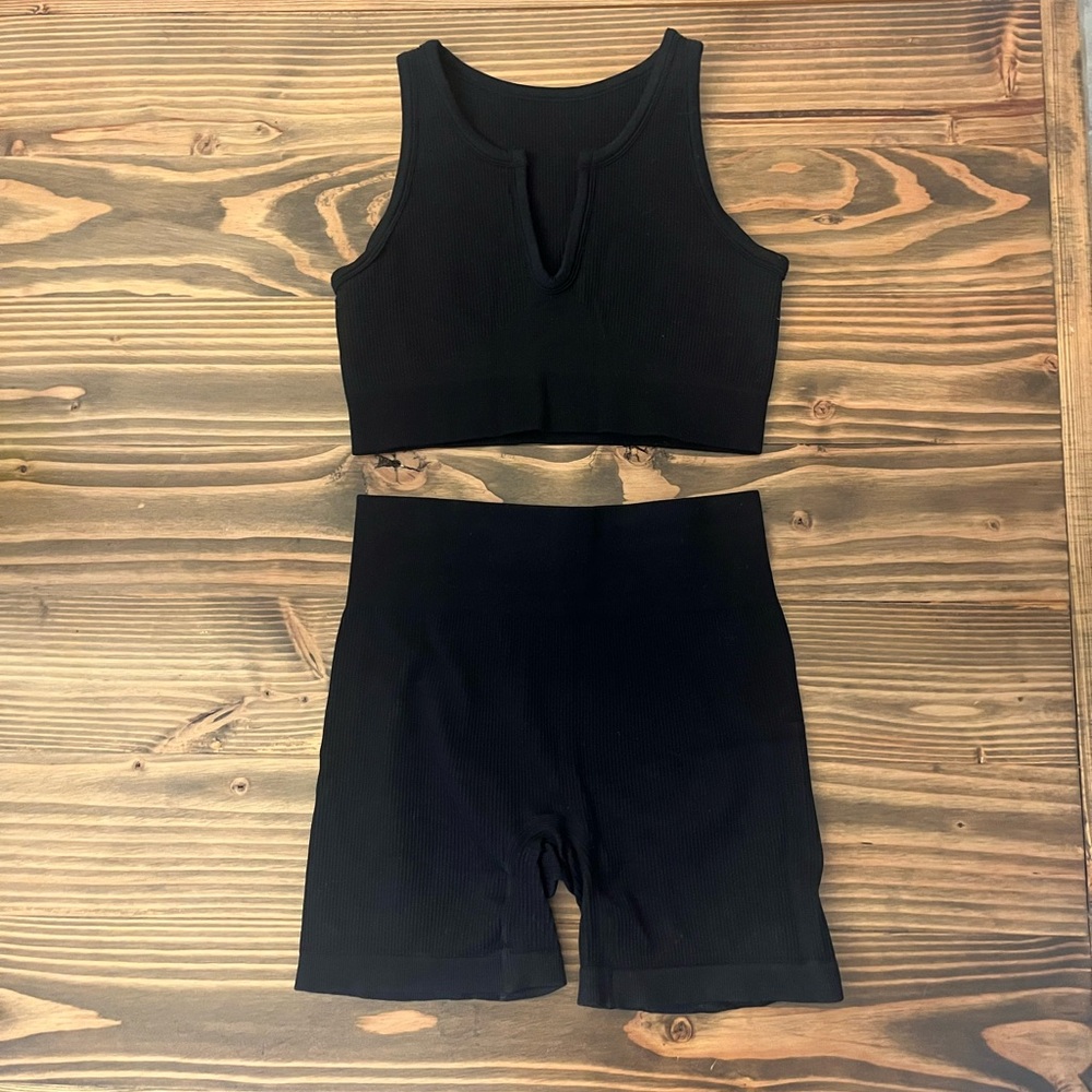 Ribbed Athletic Set